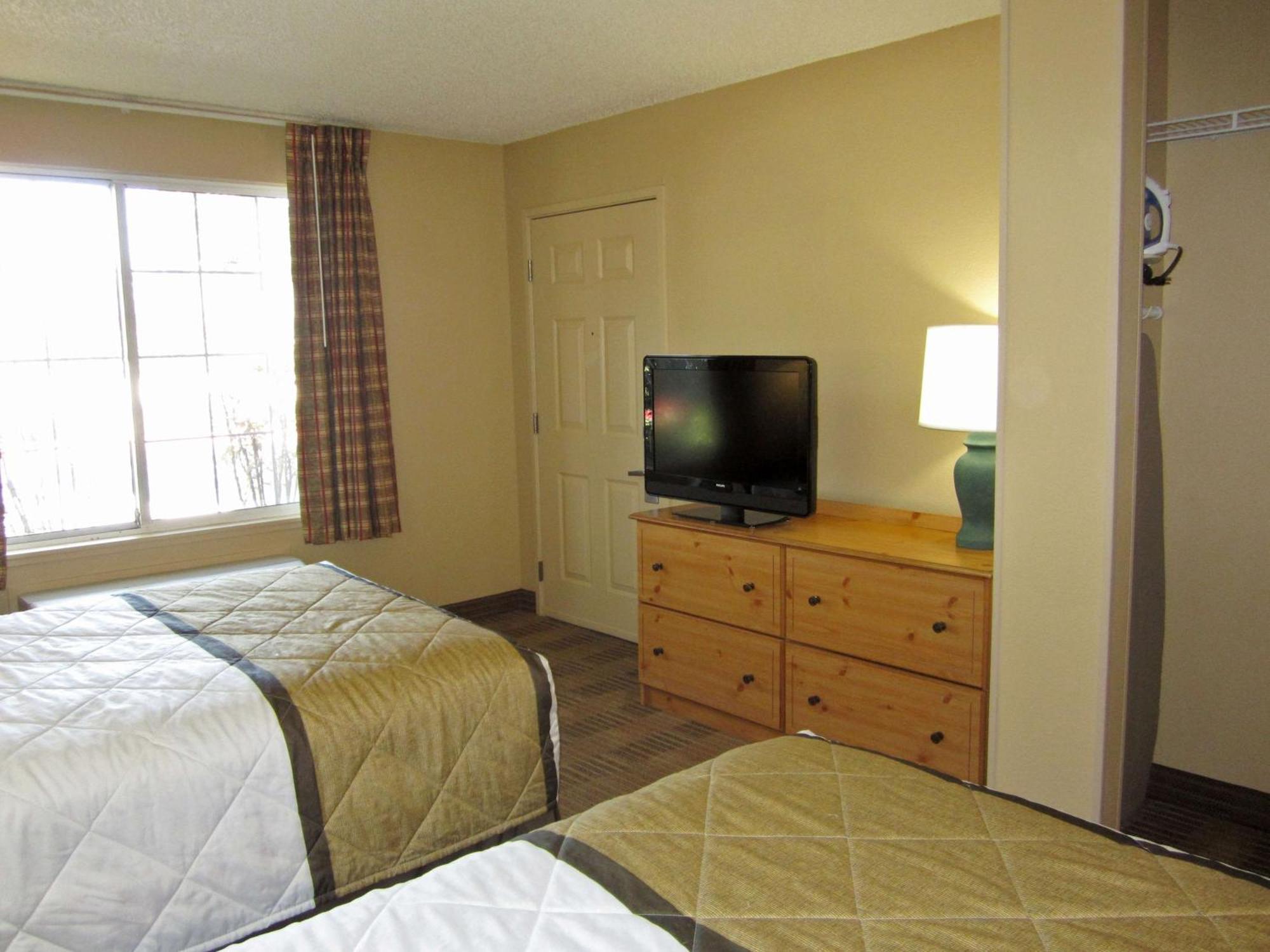 Extended Stay America Suites - Portland - Бивертон Экстерьер фото